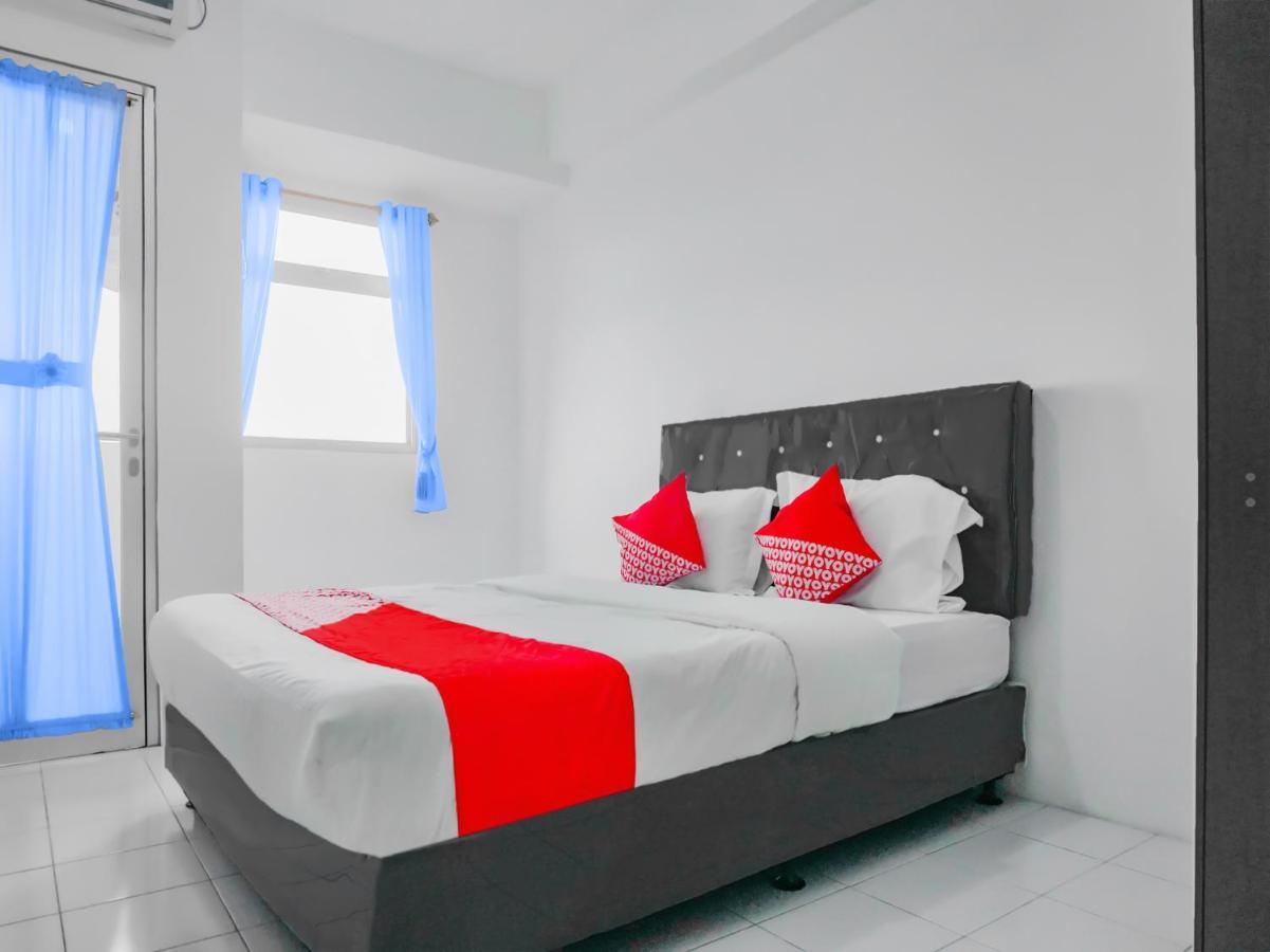 Oyo 90241 Sirooms Apartmen Gunung Putri Богор Екстериор снимка